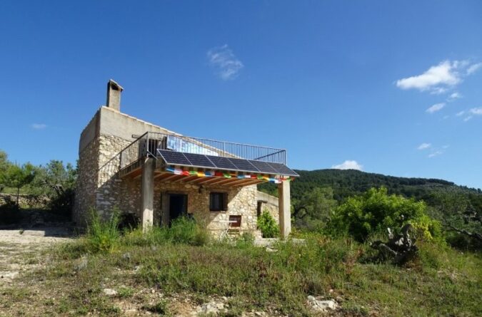 El Perellò – 2 bedroom country house with sea views