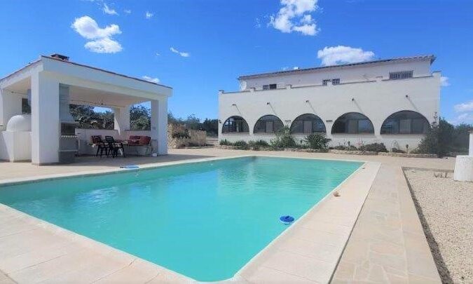 L’Ametlla de Mar – 3 bedroom country house with pool with distant sea view