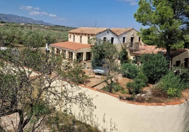 Rustic Catalan Country Home with Licensed Guest Casita & Rental Income
